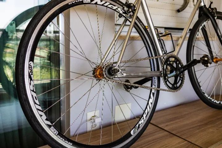 Bicicleta Fixa  Single Speed FlipFlop Speed Tamanho G 56 - Foto 3