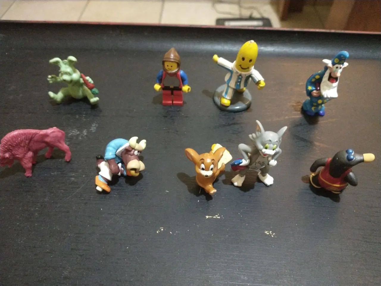  Coleção 9 Bonecos miniatura