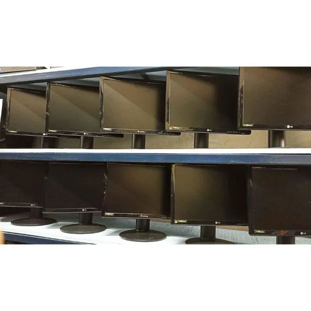 Lote de Monitor 10 Unidades 19" Pol. Com Base loja Eco Eletron