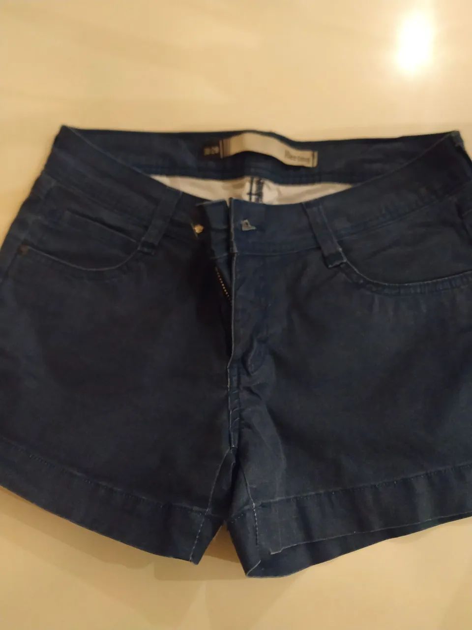 Shorts Jeans  azul encerado da Hering tamanho 38. - Foto 2