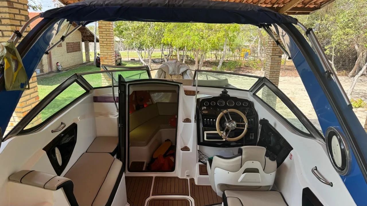 Lancha Focker 242 GTC 2021 - Foto 2