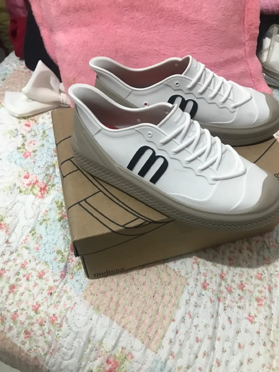 Vendo tênis Melissa original branco tamanho 35