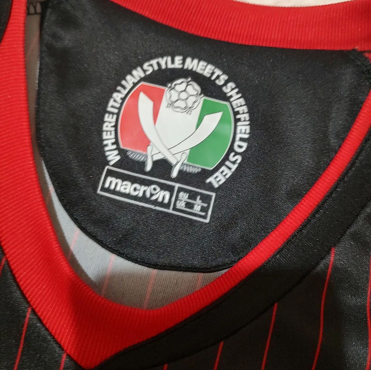 Camisa de Futebol Sheffield United 2010/2011 (Macron) - Foto 3