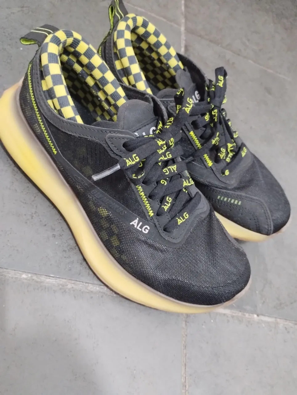 Tênis Asics e Olympikus