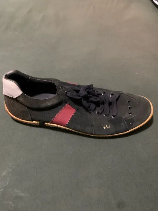 2 Tênis - Vermelho e Preto - Foto 2