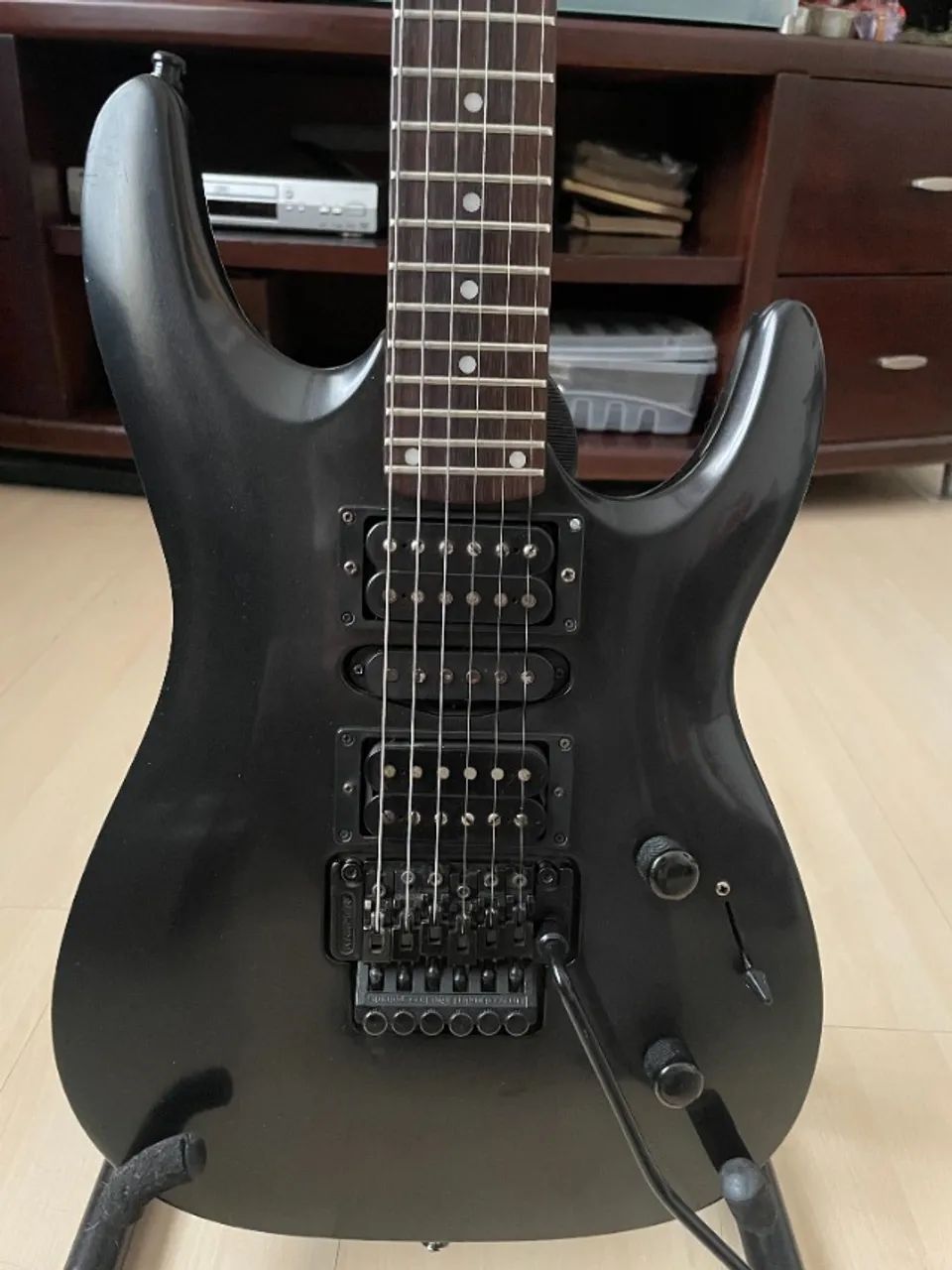 Guitarra Kramer striker 424 - Foto 2