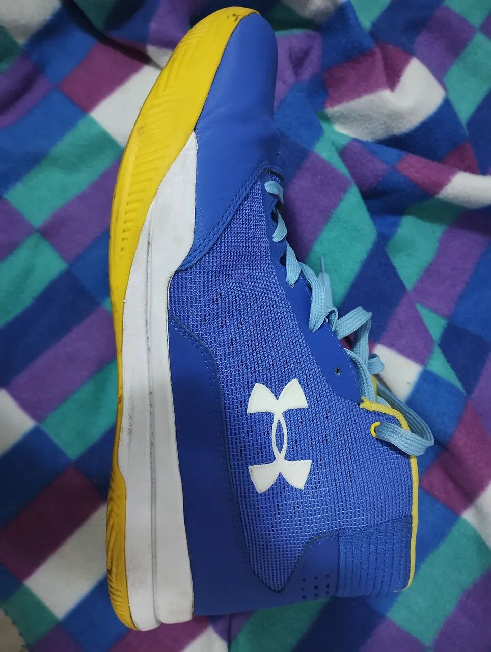 Tênis Under Armour Azul / Amarelo - Foto 4