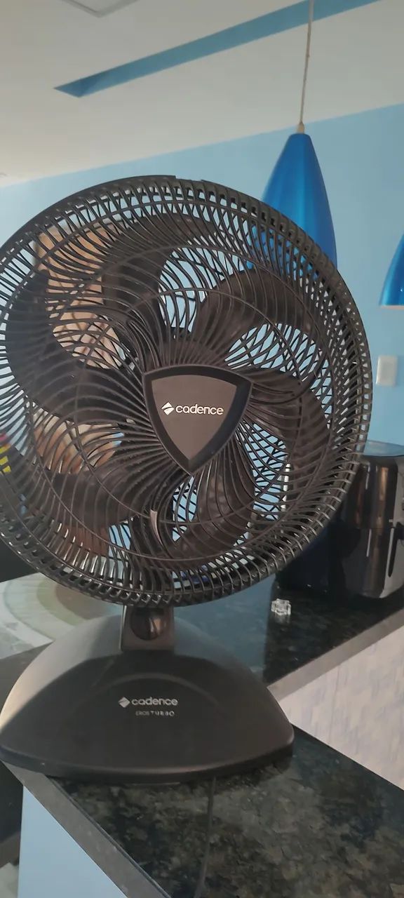 Ventilador de Mesa Preto - Foto 4
