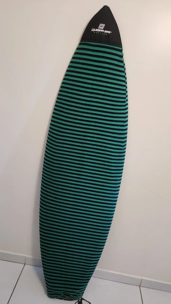 Prancha de Surf Ruy Camargo 5,11 (semi nova, com capas, quilha) - Foto 3
