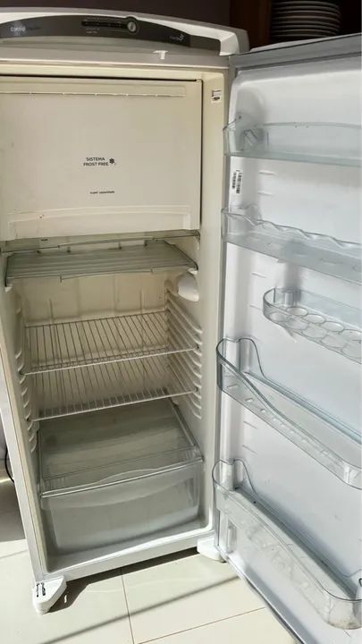 Geladeira cônsul frost free 324L