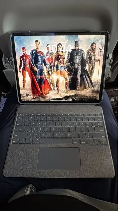 iPad Pro 12.9 com Teclado e Capa
