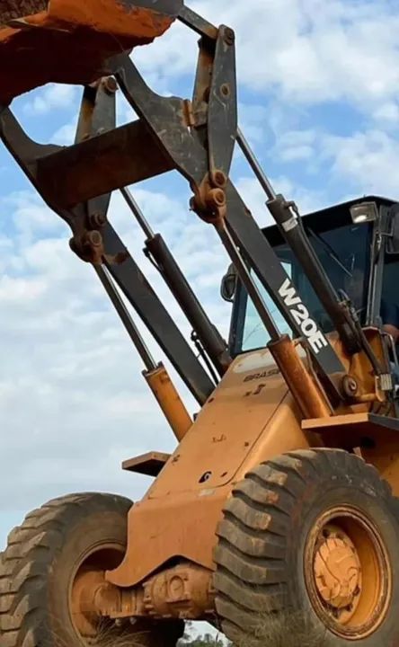 Pá Carregadeira Case W20E - Foto 5