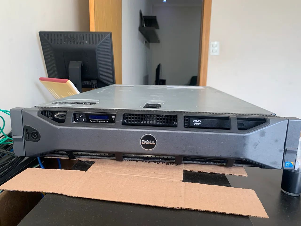 SERVIDOR - DELL R710 PROCESSADOR - INTEL XEON E5645 MEMÓRIA - 48GB - PC3 8G 10600R 