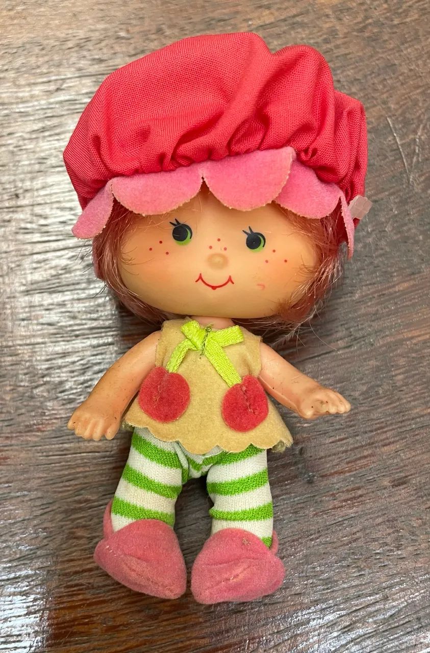 Boneca moranguinho kenner