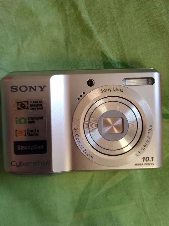 Câmera Digital Sony Cyber-shot 10.1 MP