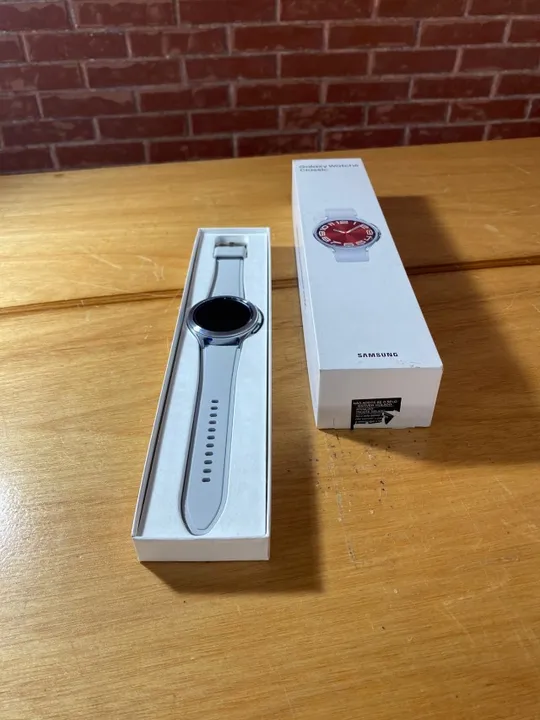 Galaxy Watch6 Classic (LTE, 43mm) R955F