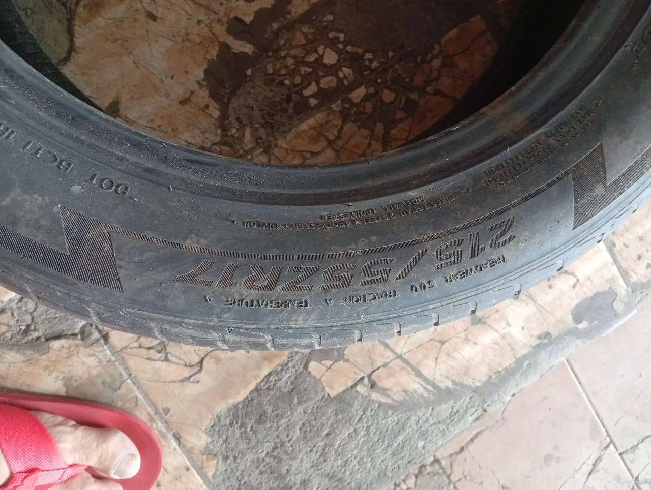 Pneu 215/55/17 - Foto 3