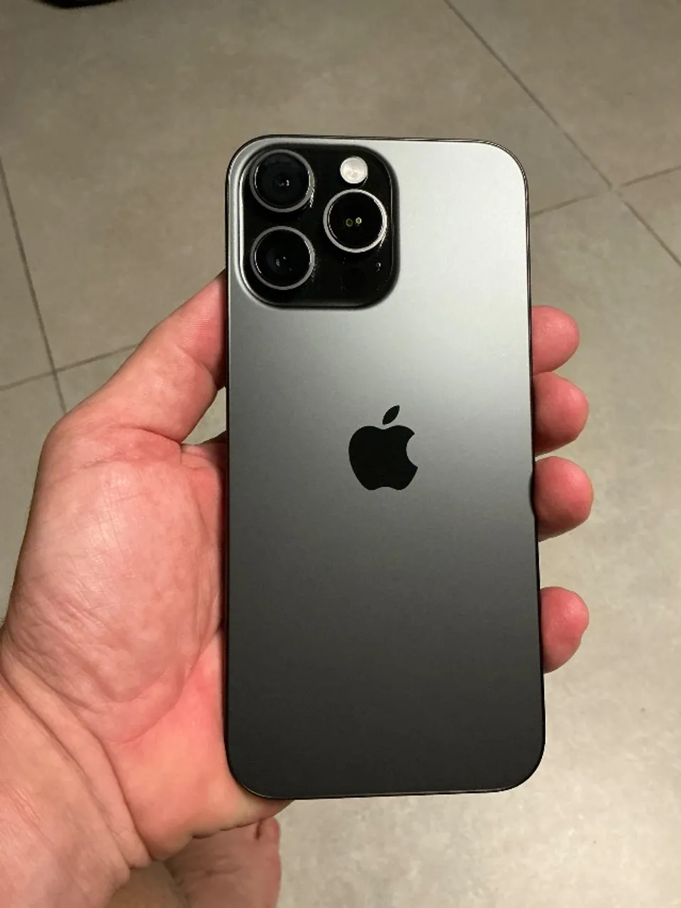 iPhone 16 pro max 256gb