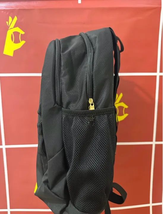 Mochila Adidas suporta 1 até 2 raquetes. - Foto 3