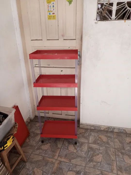 Estante de plástico ideal para organizar sua cozinha - Foto 4