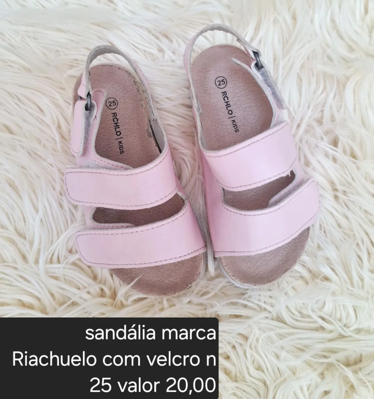 Sandália Riachuelo com velcro - Tamanho 25
