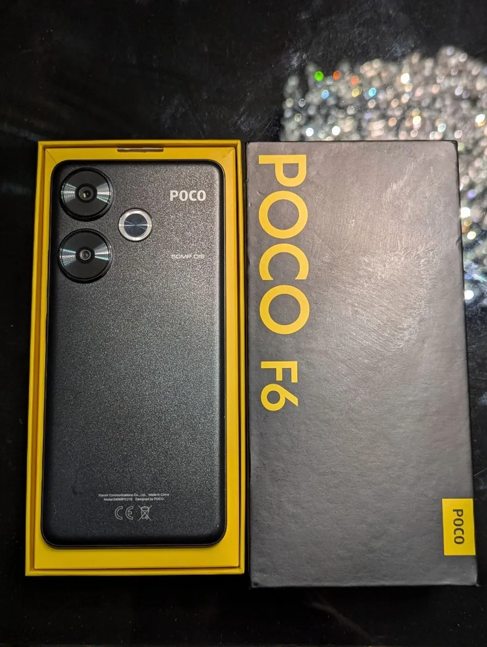 POCO F6 256gb Snapdragon 8sGen3 Top