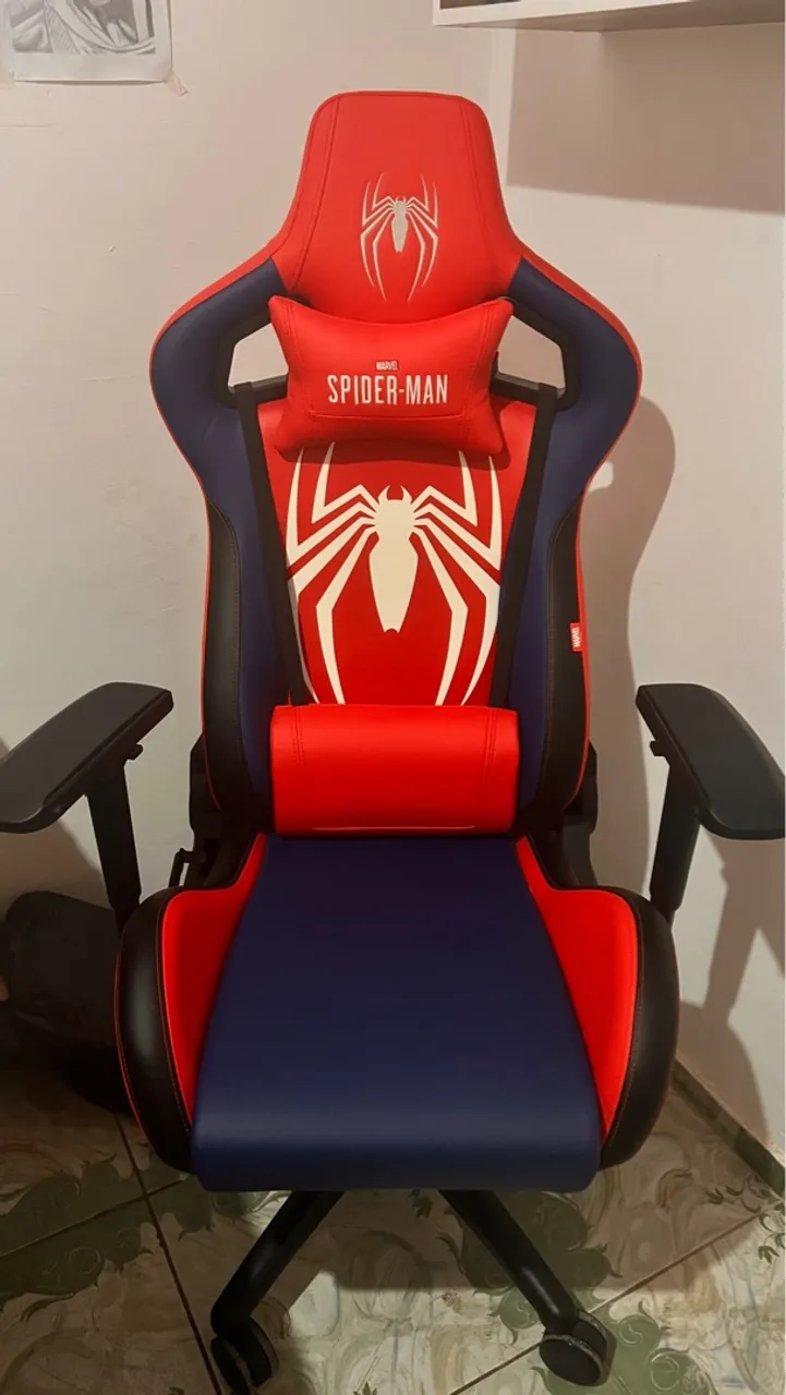 Cadeira Gamer da Marvel - NOVA