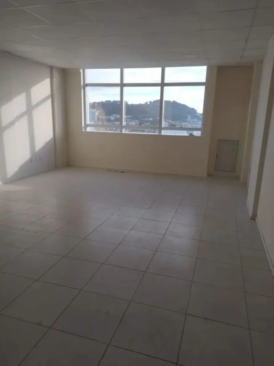 Sala para alugar, 33 m² por R$ 2.083,40/mês - Pagani - Palhoça/SC
