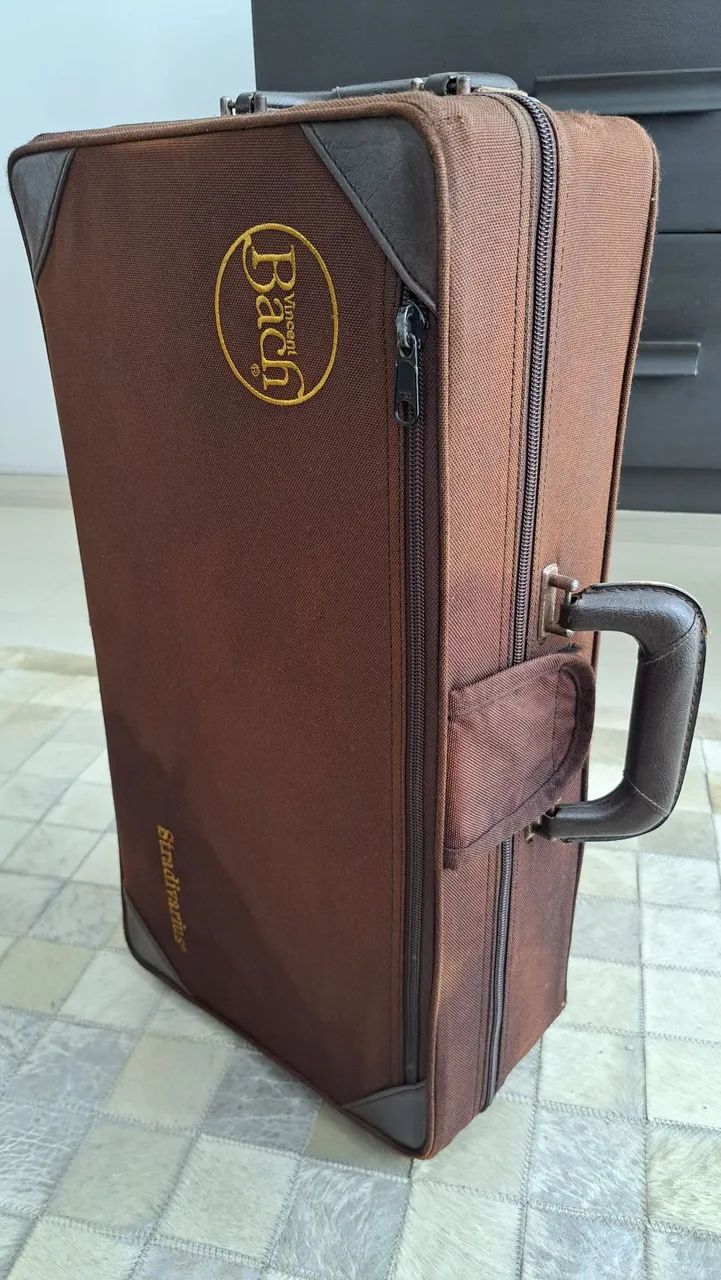 Trompete Stradivarius Vincent Bach 37 original - Foto 4