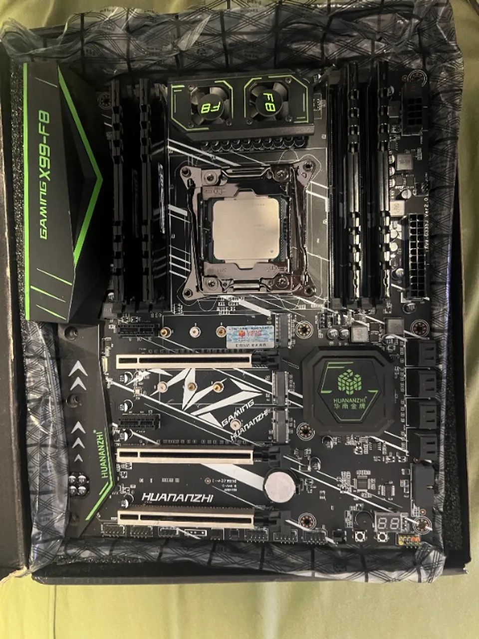 KIT HUANANZHI-F8 X99 GAME E5 2678 32GB LGA2011-3 DDR4 ECC NVME 256GB