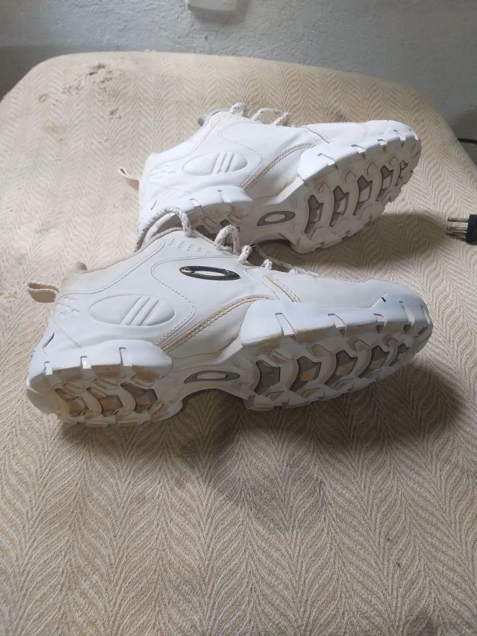 Tênis Oakley Branco - Foto 4