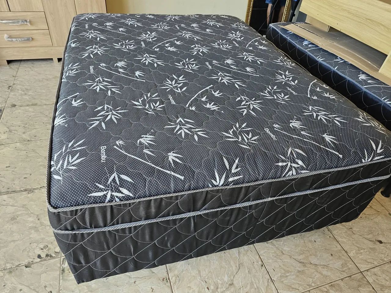 Cama de casal molas nova 