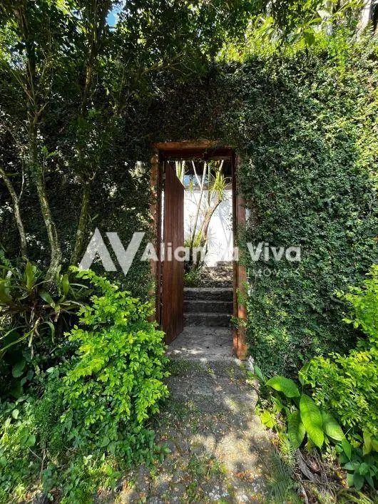 São Conrado | Casa 5 quartos, sendo 2 suites - Foto 2
