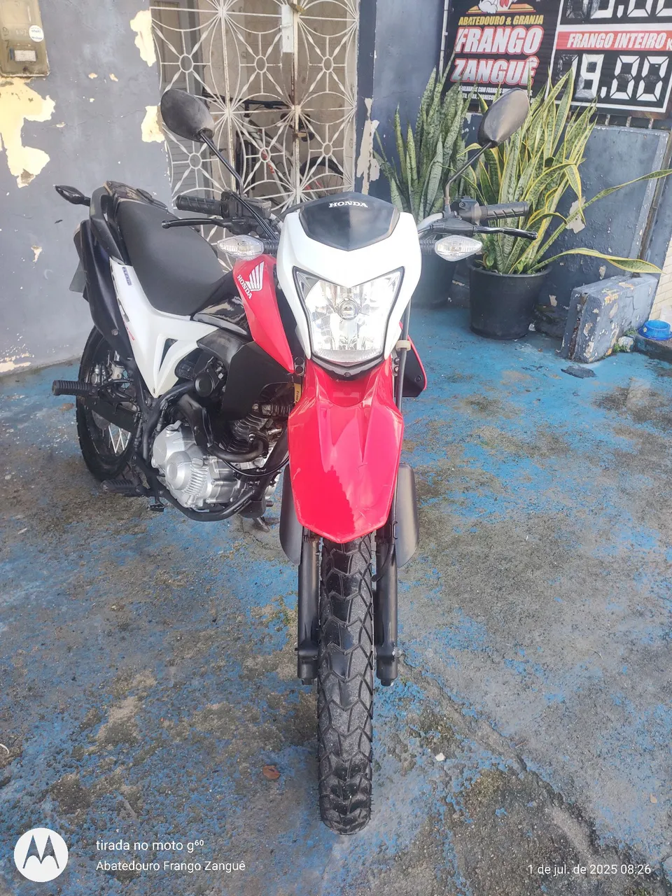 Bros 2015 pronta pra rodar