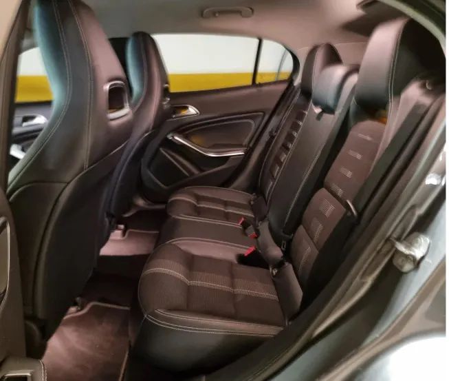 Mercedes Benz GLA Advance 2019 - Foto 4