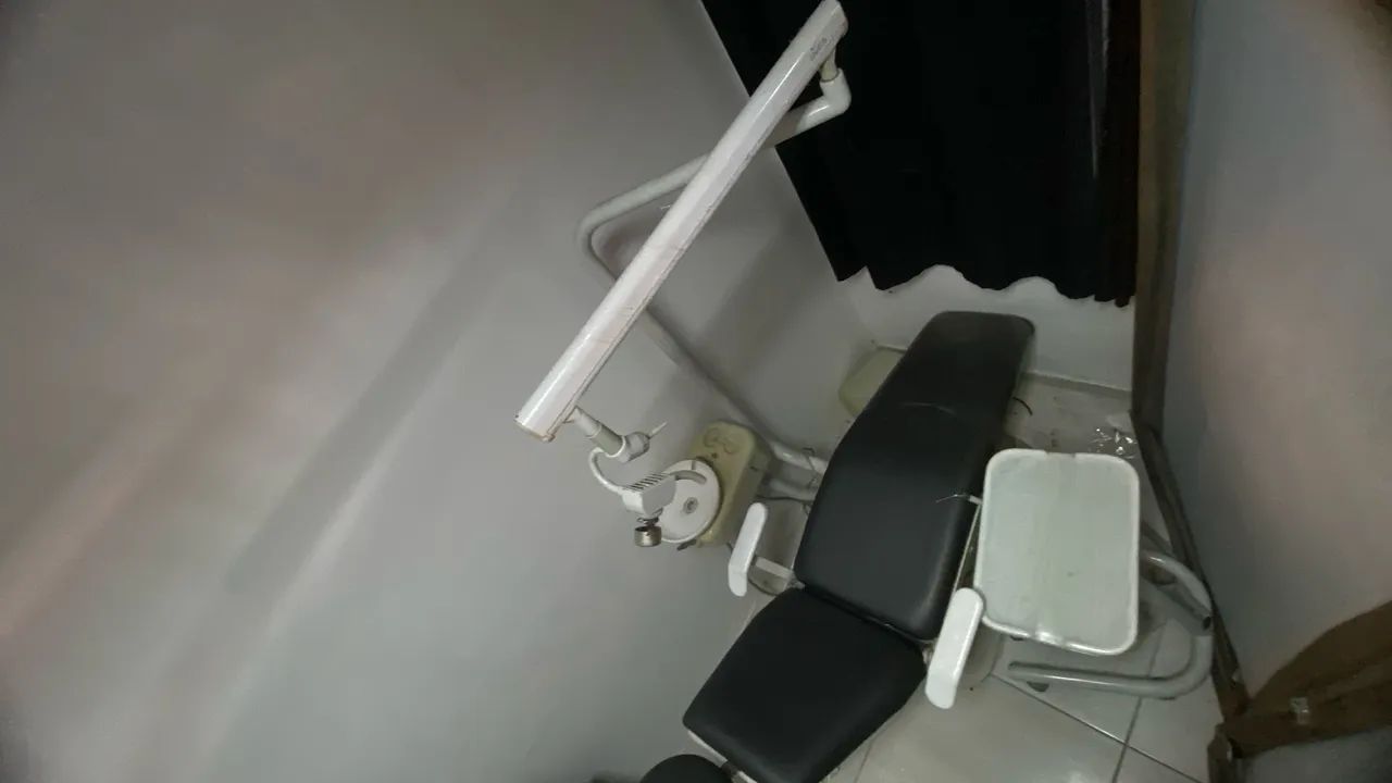 Cadeira Gnatus Odontológica Usada - Foto 4