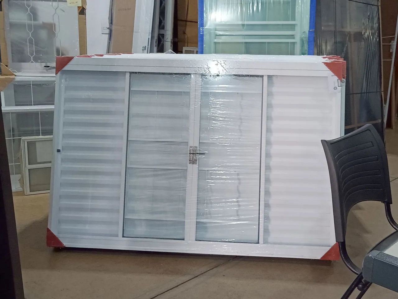 Veneziana Aço Branco 1.50 x 1.00 Nova