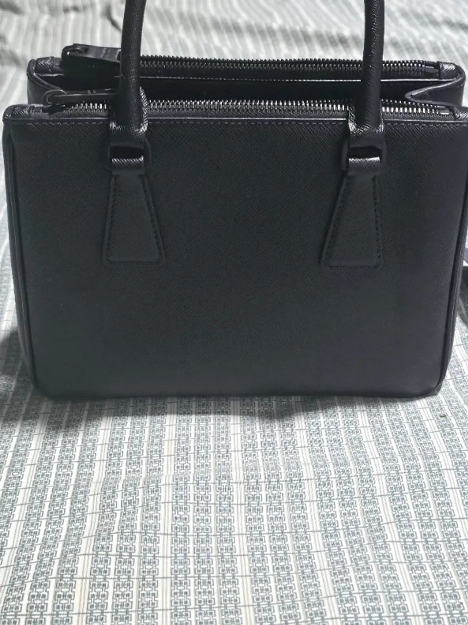 Bolsa Prada Galleria couro safianno black - Foto 3