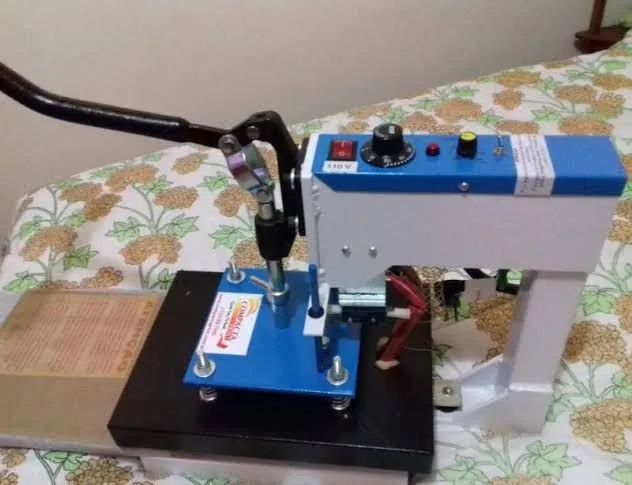 Máquina de estampar camisas compacta print 