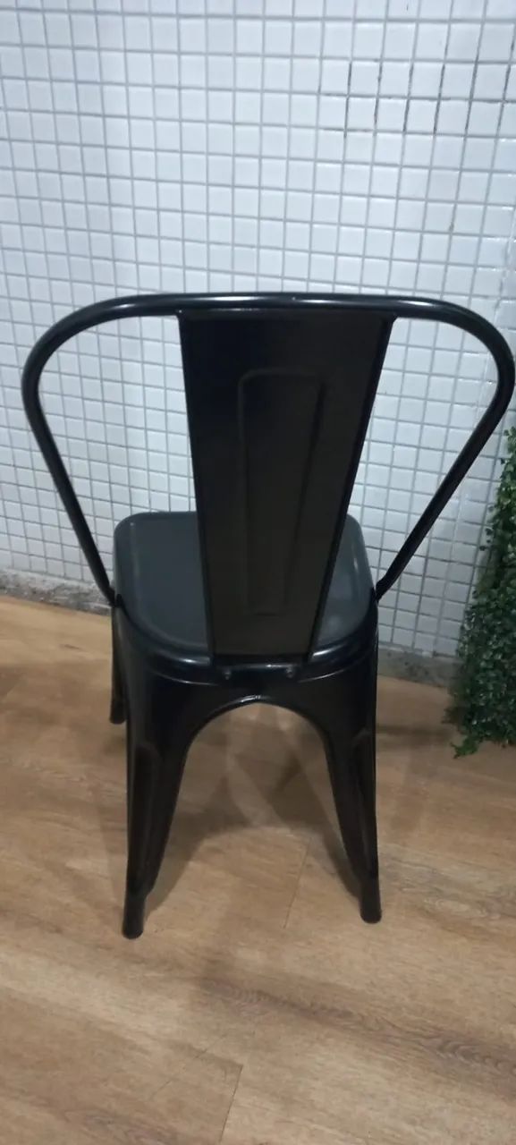 Cadeira Tolix Iron Industrial P/ Varanda/área Empilhável - Foto 4