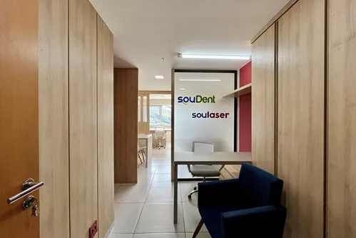 Sala comercial mobiliada. Ao lado do Shopping Independência - Rossi 360