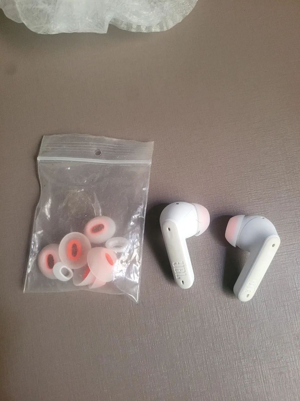 APENAS O FONE DE OUVIDO JBL TUNE FLEX  - Foto 5