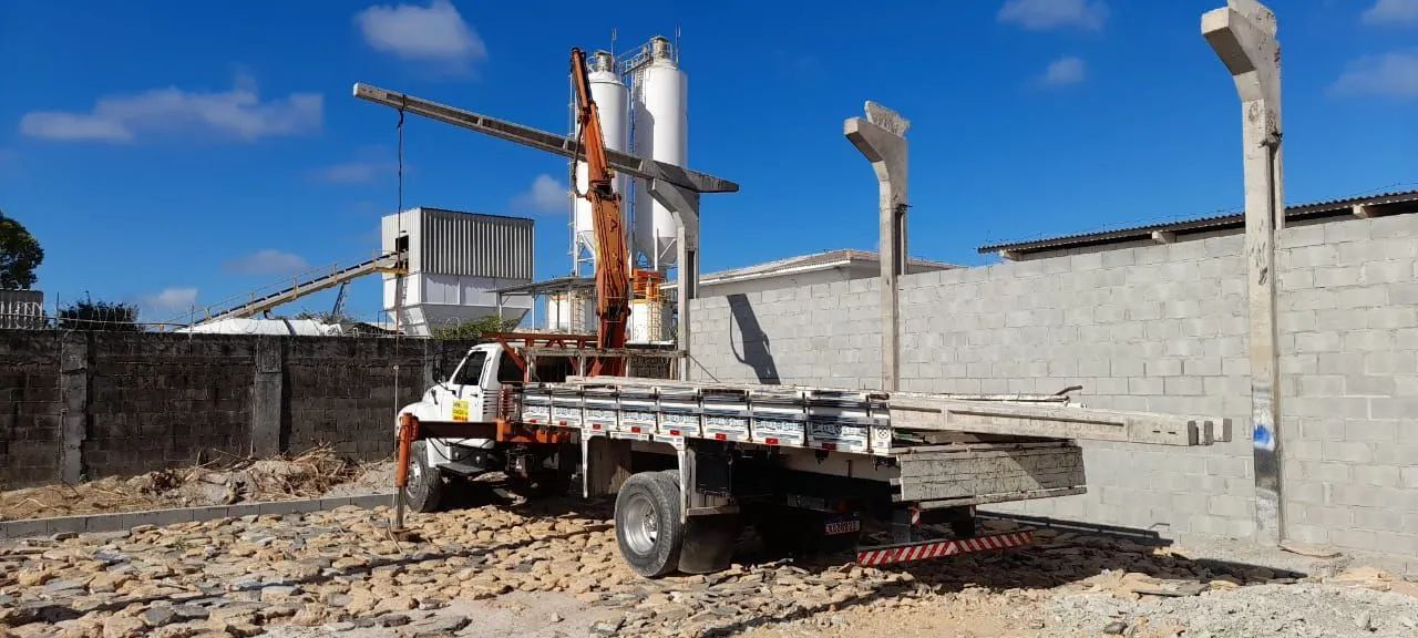 Caminhão Munck  para locação de serviços. - Foto 3