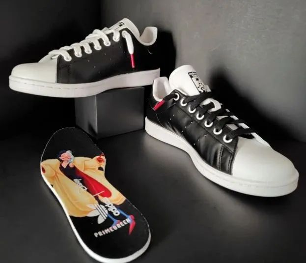 Tênis adidas Stan Smith x Cruella DeVil - Foto 4