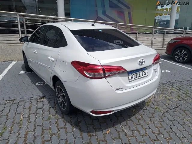 YARIS XLS 1.5 Flex 16V 5p Aut.2023 REVISADO COM GARANTIA - Foto 2