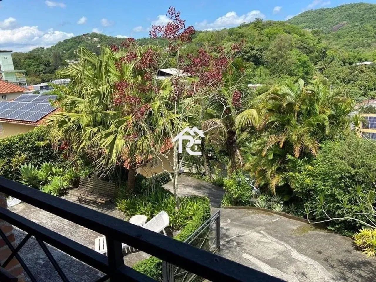 Casa com 3 quartos à venda, 222 m² por R$ 1.000.000 - Badu - Niterói/RJ