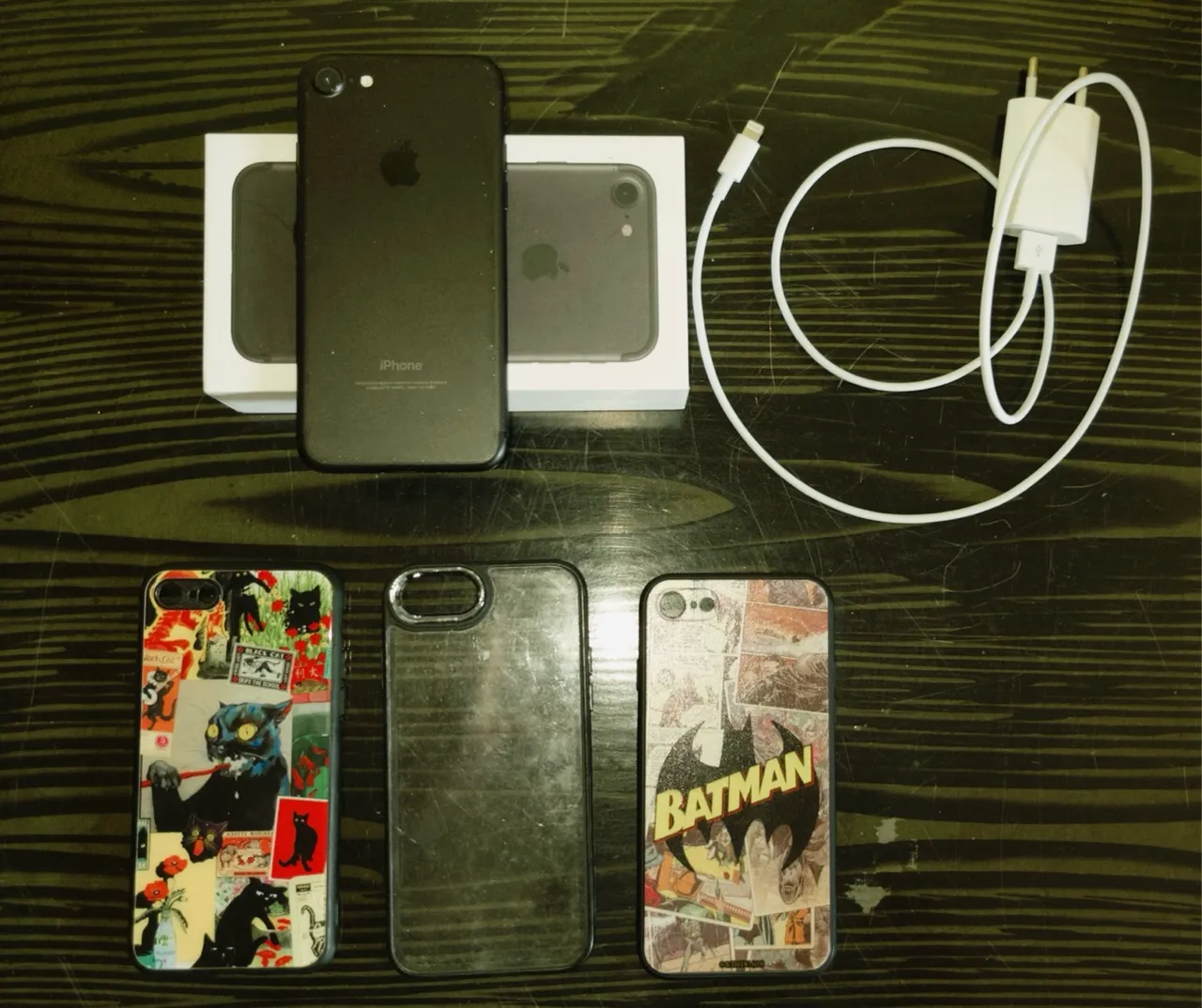 Iphone 7 preto com acessórios originais