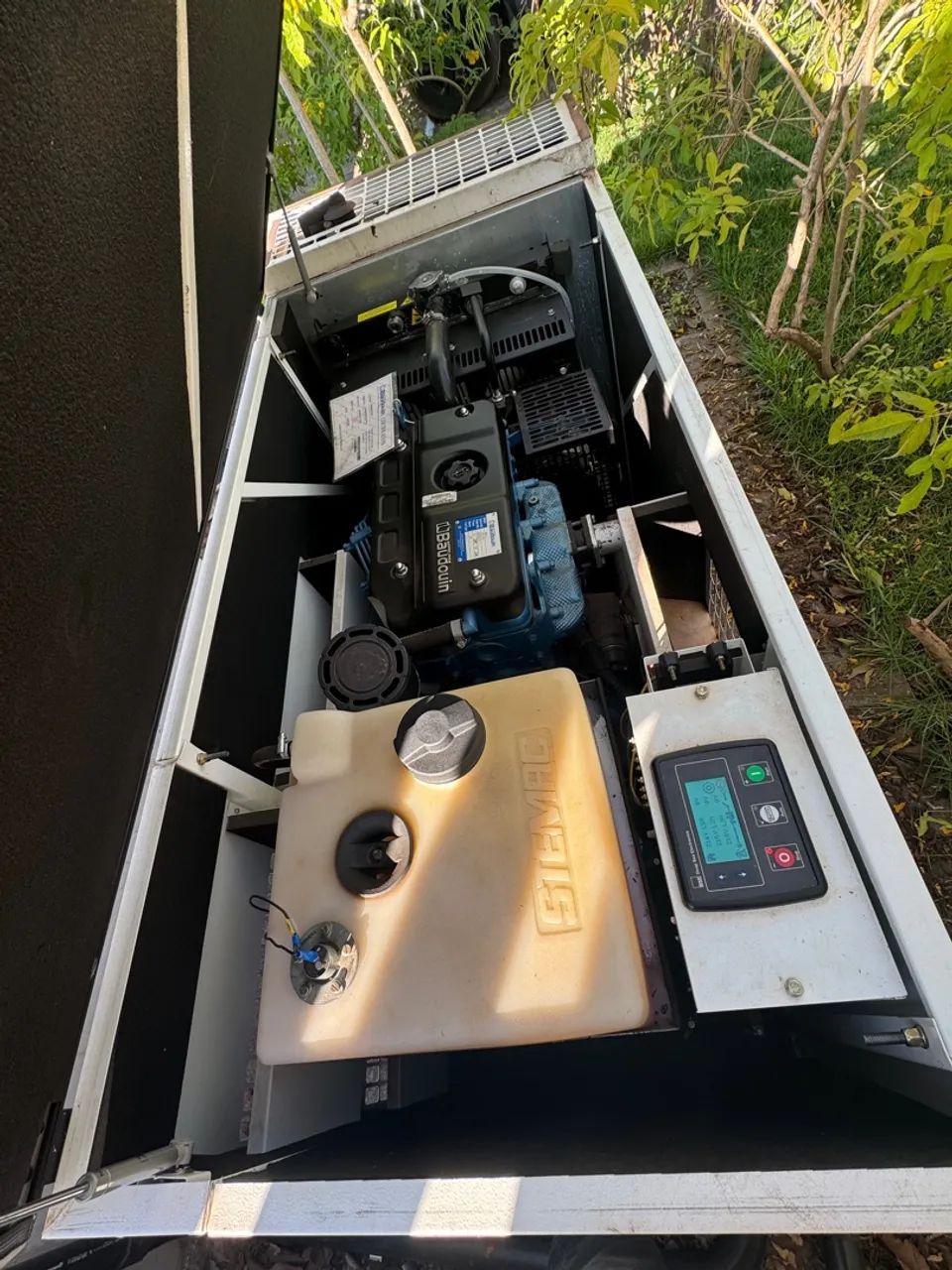 GRUPO GERADOR 25 KVA  - Foto 2