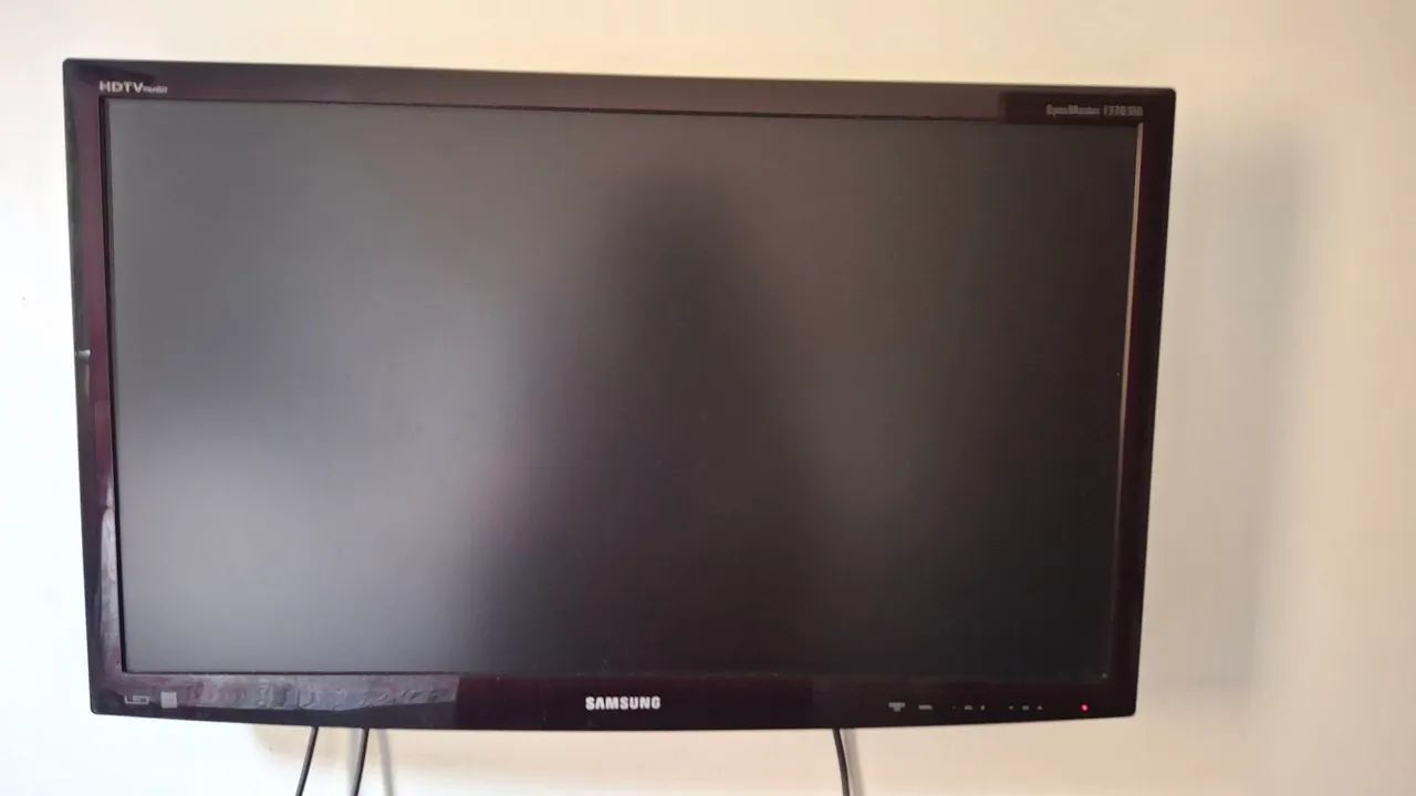 PS4 Slim 1TB com 2 jogos + TV 27 Polegadas  - Foto 5