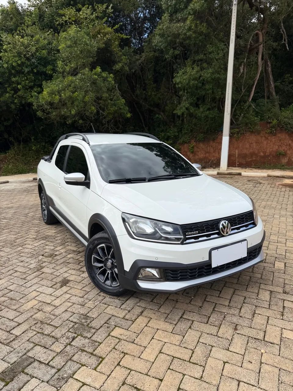 Vw Saveiro Cross CD 1.6